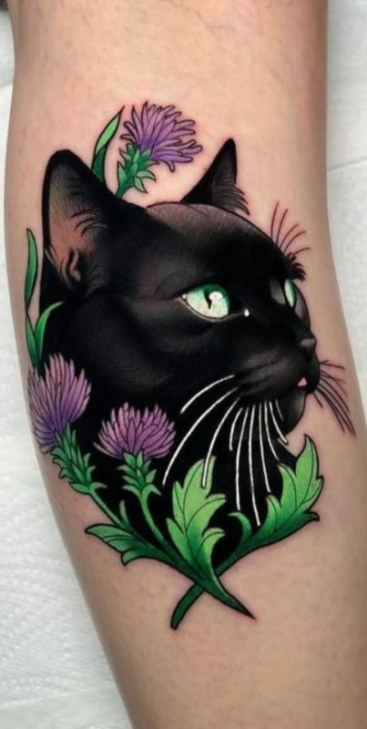 31 tatuagem grande gato preto e flores Pinterest